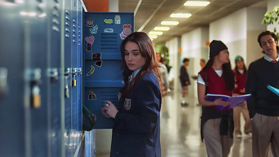 Новый фильм со звездой «Бумажного дома» возглавил рейтинги Netflix